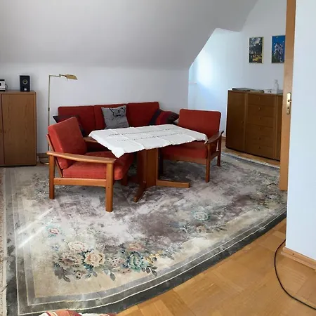 Am Stadtpark Apartmán *